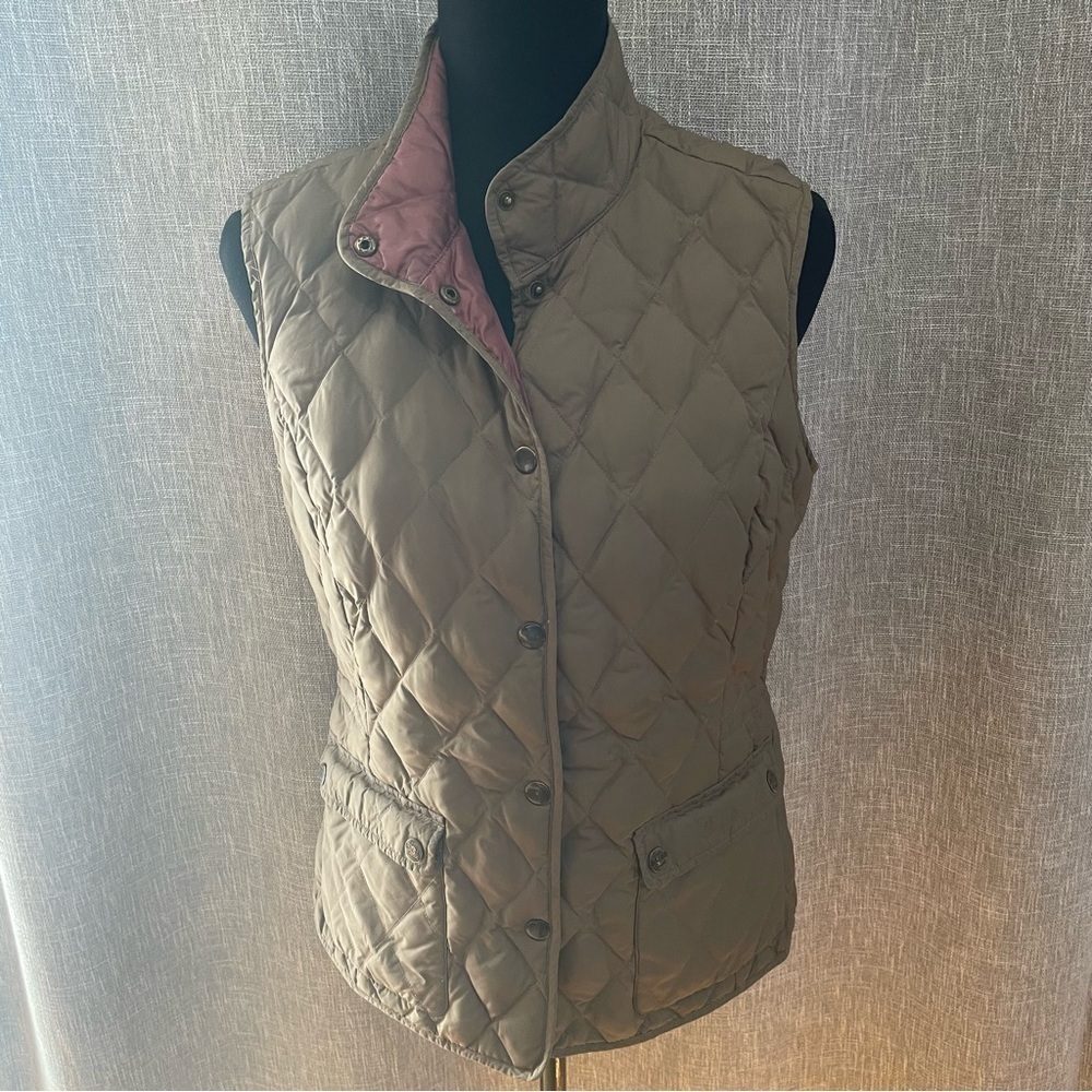 Eddie Bauer Quilted Goose Down Vest Tan with Plum Colored‎ Lining  sz M